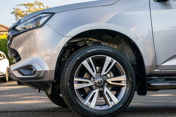 2023 Isuzu MU-X LS-T