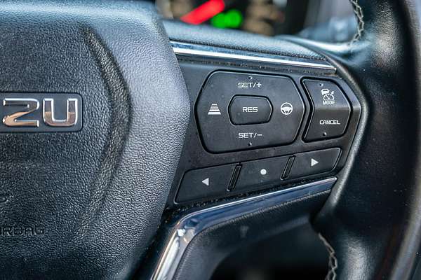 2023 Isuzu MU-X LS-T