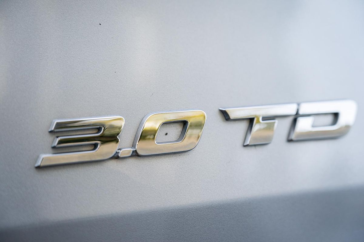 2023 Isuzu MU-X LS-T