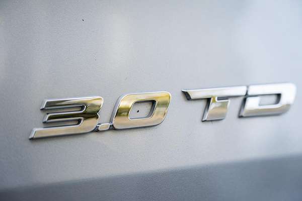 2023 Isuzu MU-X LS-T
