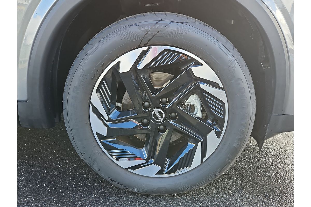 2025 Nissan QASHQAI ST-L J12