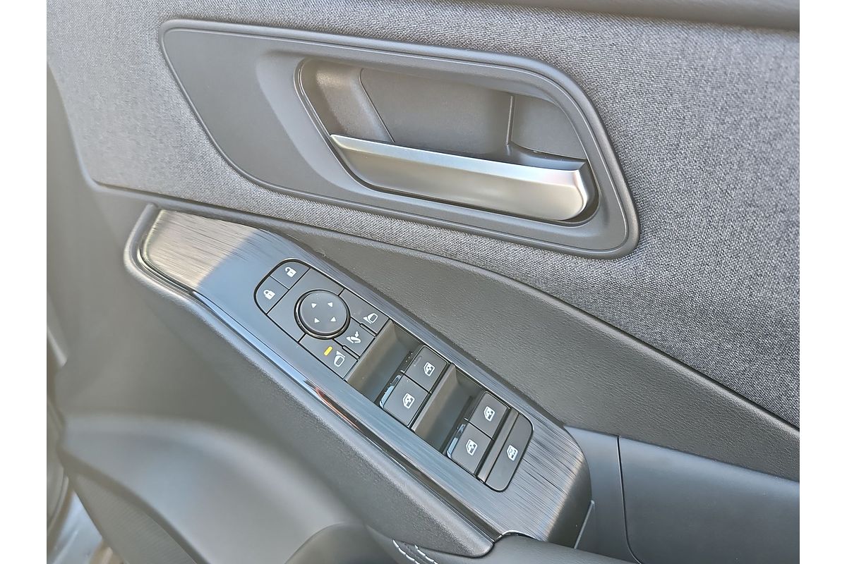 2025 Nissan QASHQAI ST-L J12