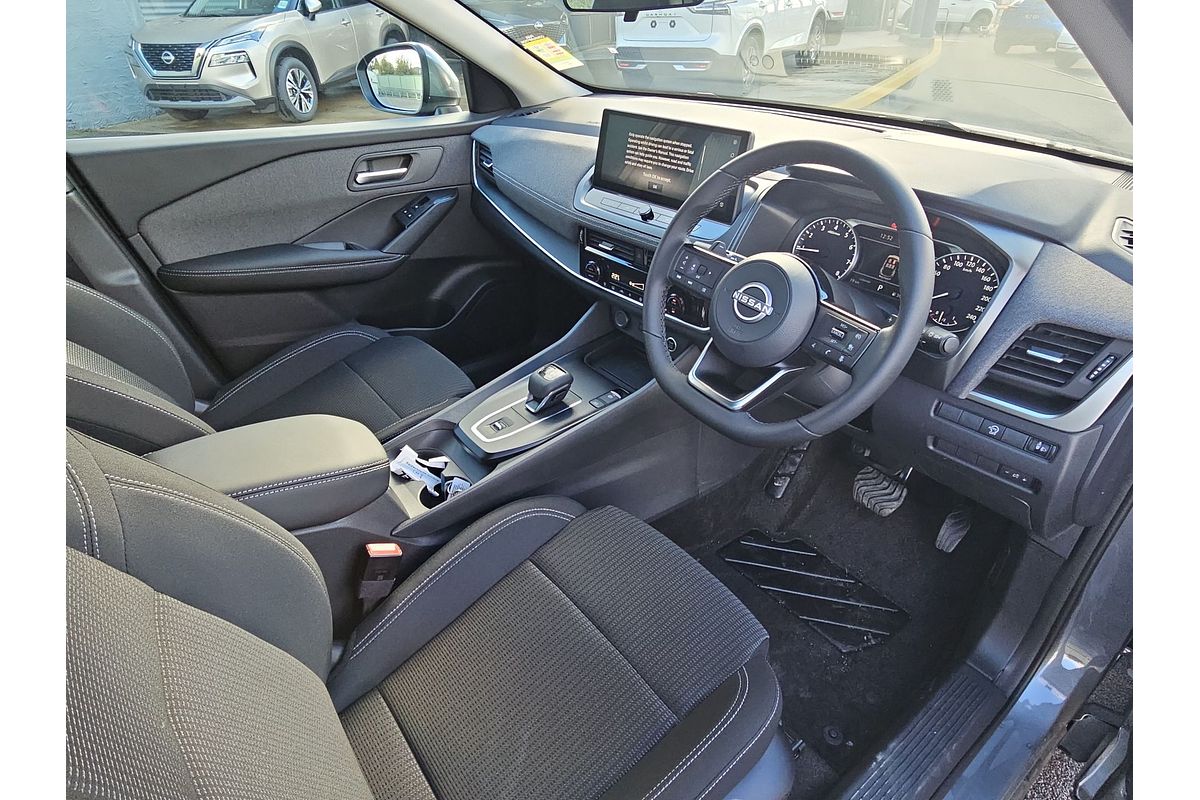 2025 Nissan QASHQAI ST-L J12