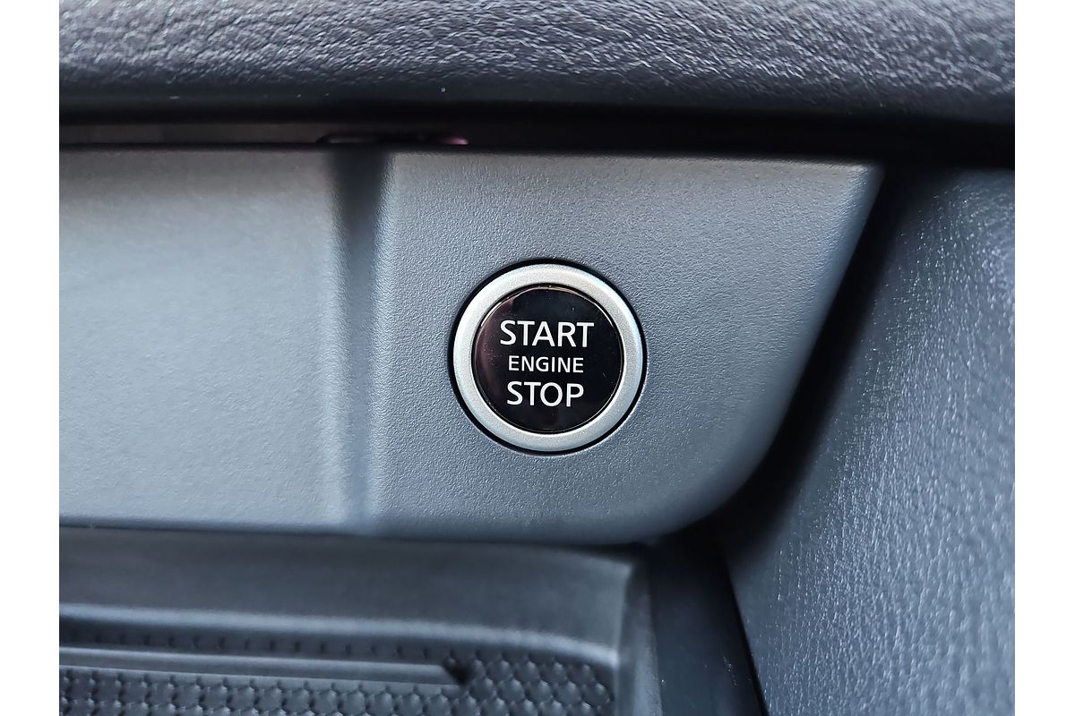 2025 Nissan QASHQAI ST-L J12