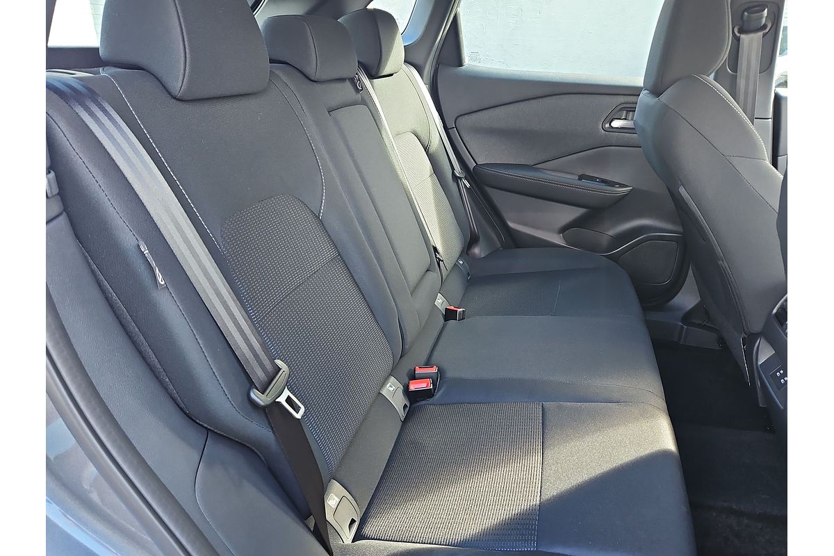 2025 Nissan QASHQAI ST-L J12