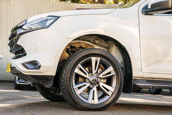 2023 Isuzu MU-X LS-T