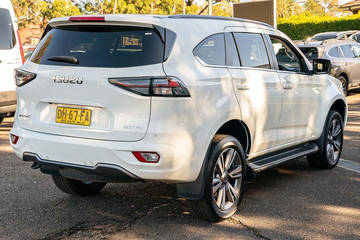 2023 Isuzu MU-X LS-T