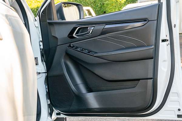 2023 Isuzu MU-X LS-T
