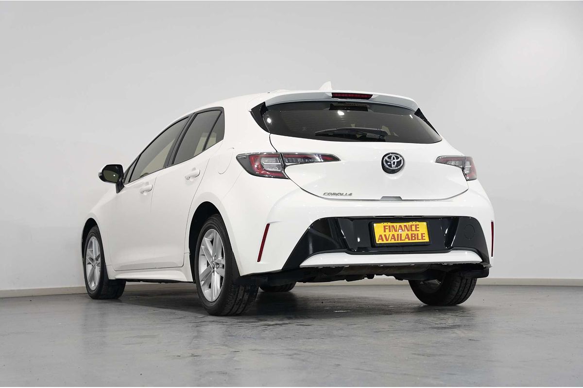 2020 Toyota Corolla Ascent Sport MZEA12R