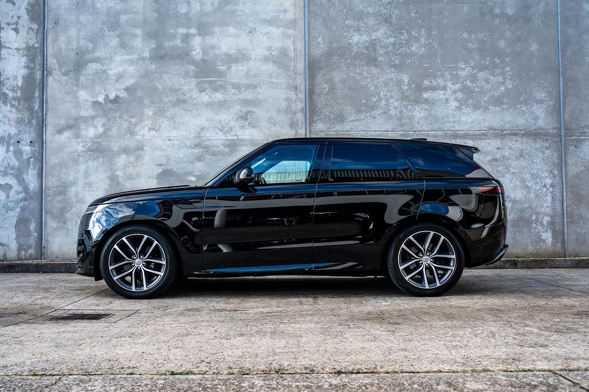 2023 Land Rover Range Rover Sport D300 Dynamic SE L461
