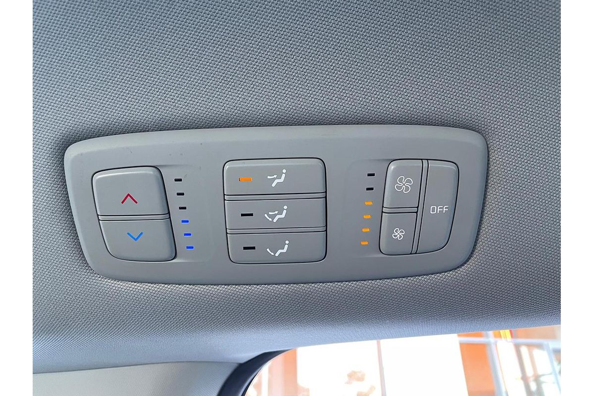 2022 Kia Carnival S KA4