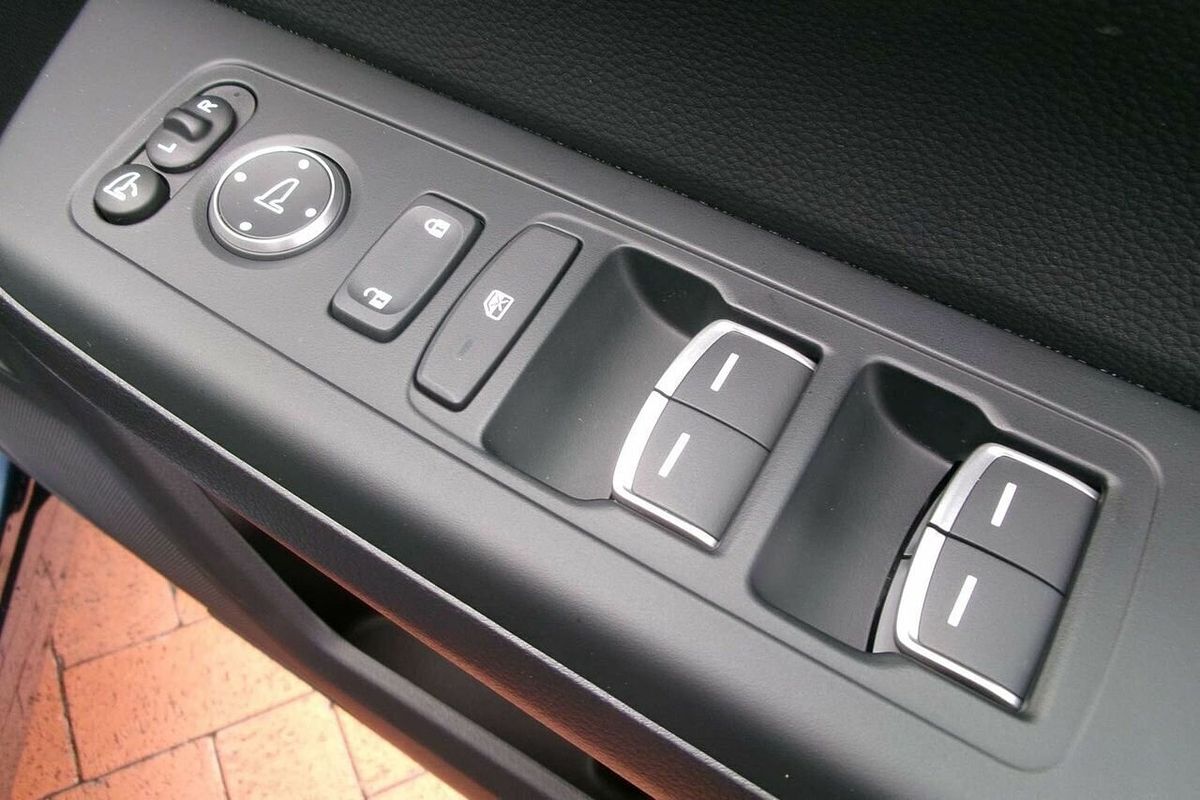 2023 Honda CR-V VTi LX RS