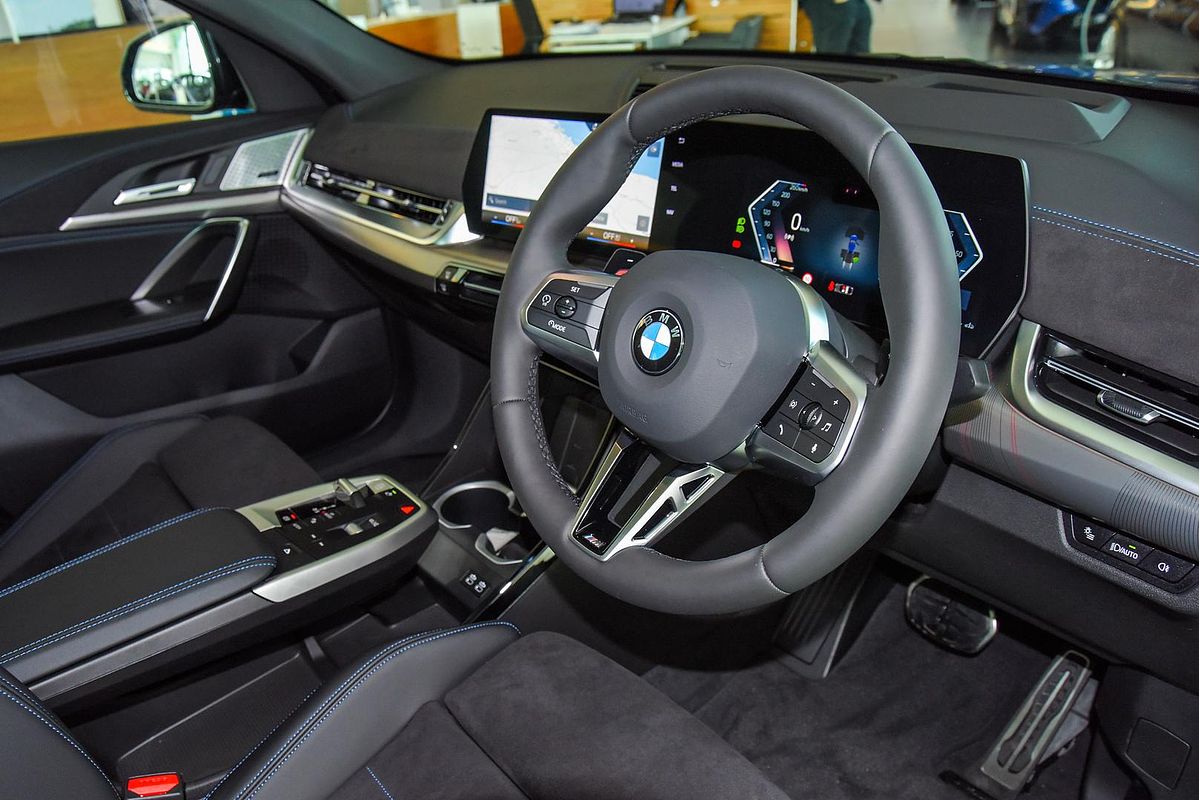 2024 BMW X2 xDrive20i M Sport U10