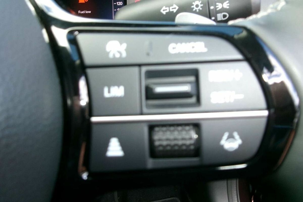 2023 Honda ZR-V e:HEV LX RZ