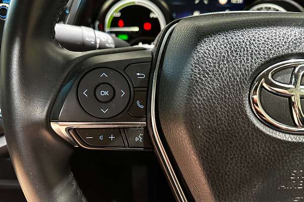 2022 Toyota Camry SL AXVH70R