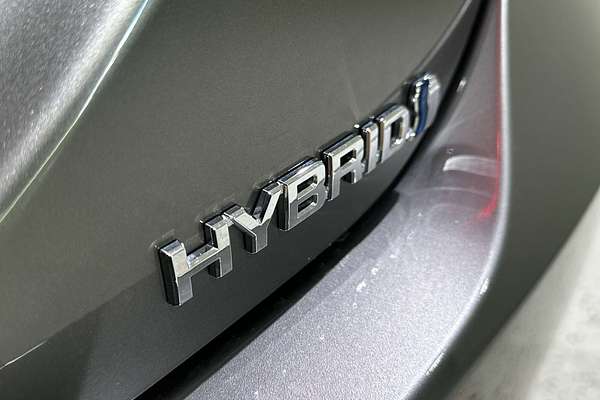 2022 Toyota Camry SL AXVH70R