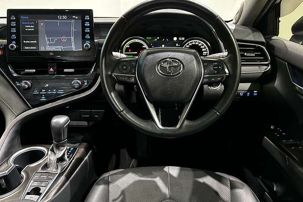 2022 Toyota Camry SL AXVH70R