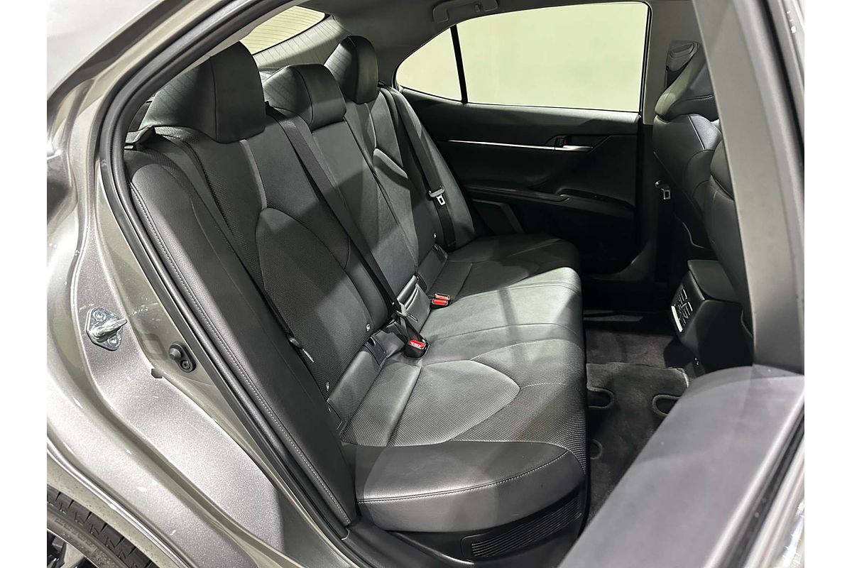 2022 Toyota Camry SL AXVH70R