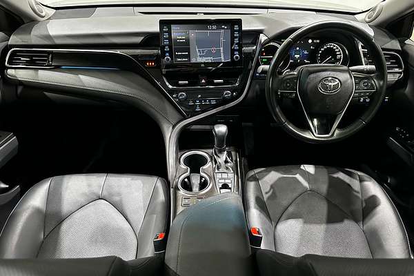 2022 Toyota Camry SL AXVH70R
