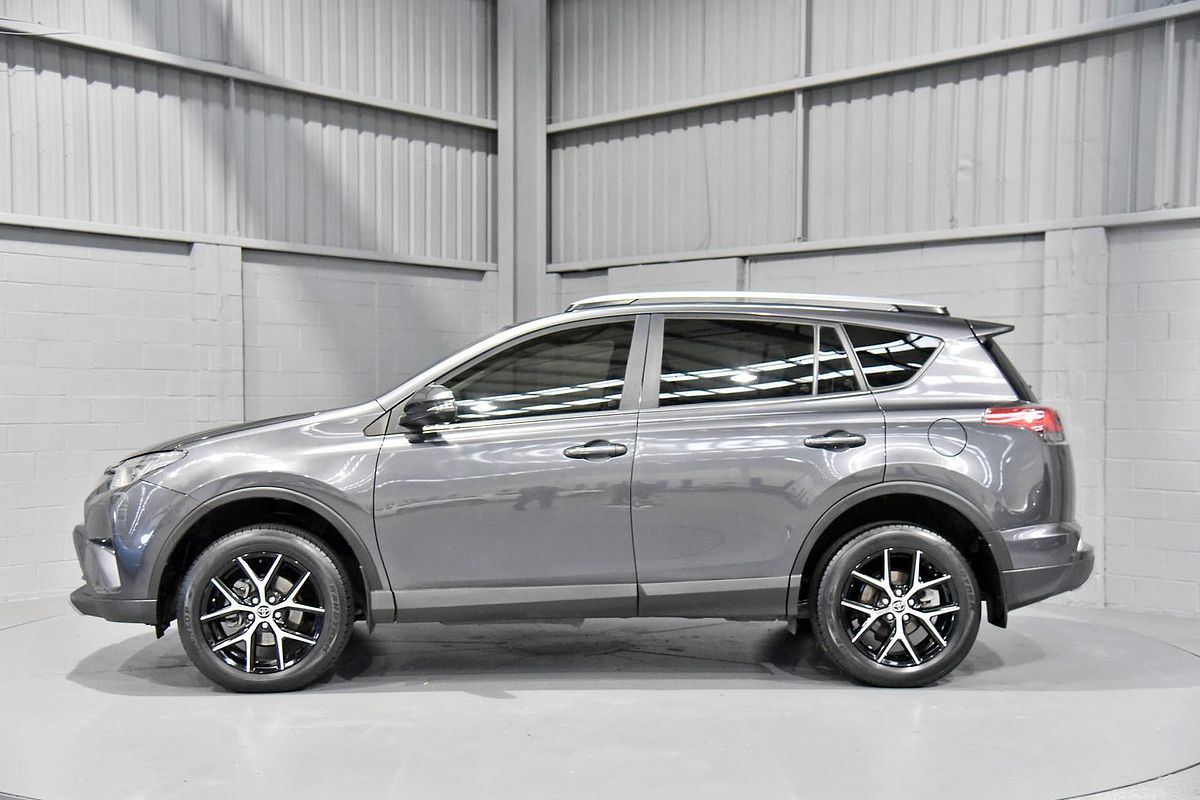 2017 Toyota RAV4 GXL ASA44R