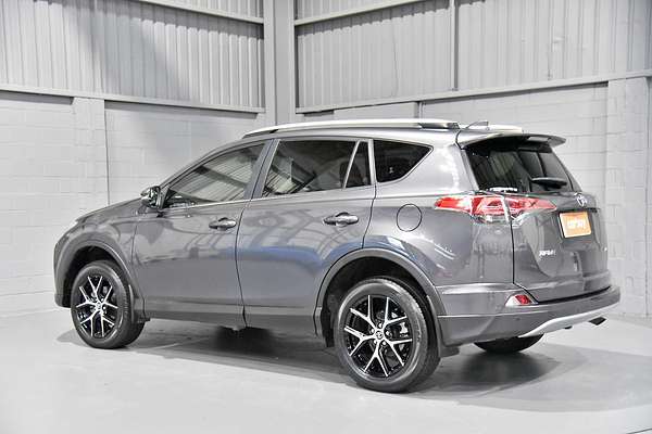 2017 Toyota RAV4 GXL ASA44R