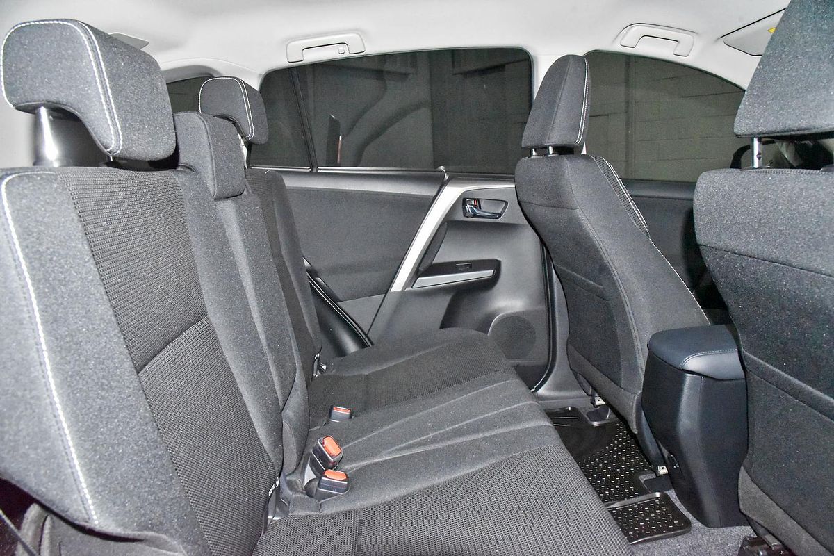 2017 Toyota RAV4 GXL ASA44R