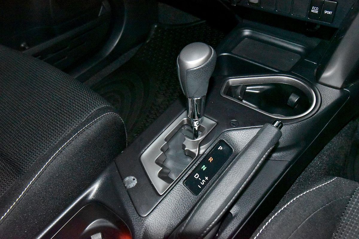 2017 Toyota RAV4 GXL ASA44R