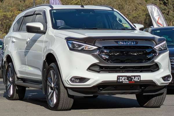 2024 Isuzu MU-X LS-T