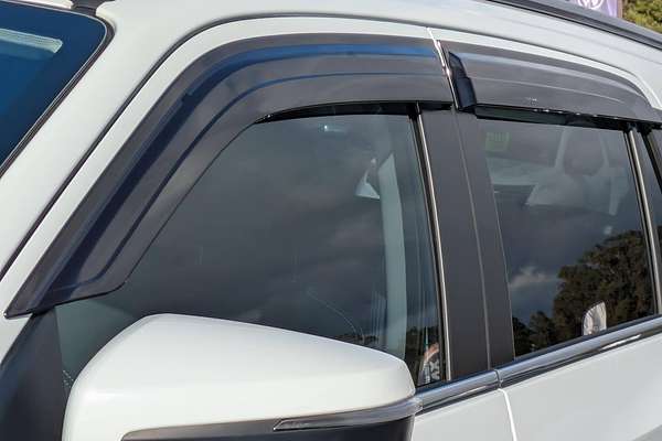 2024 Isuzu MU-X LS-T