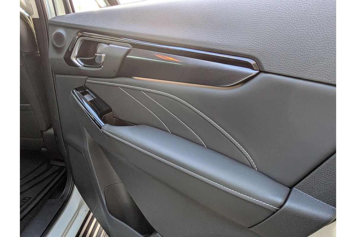 2024 Isuzu MU-X LS-T