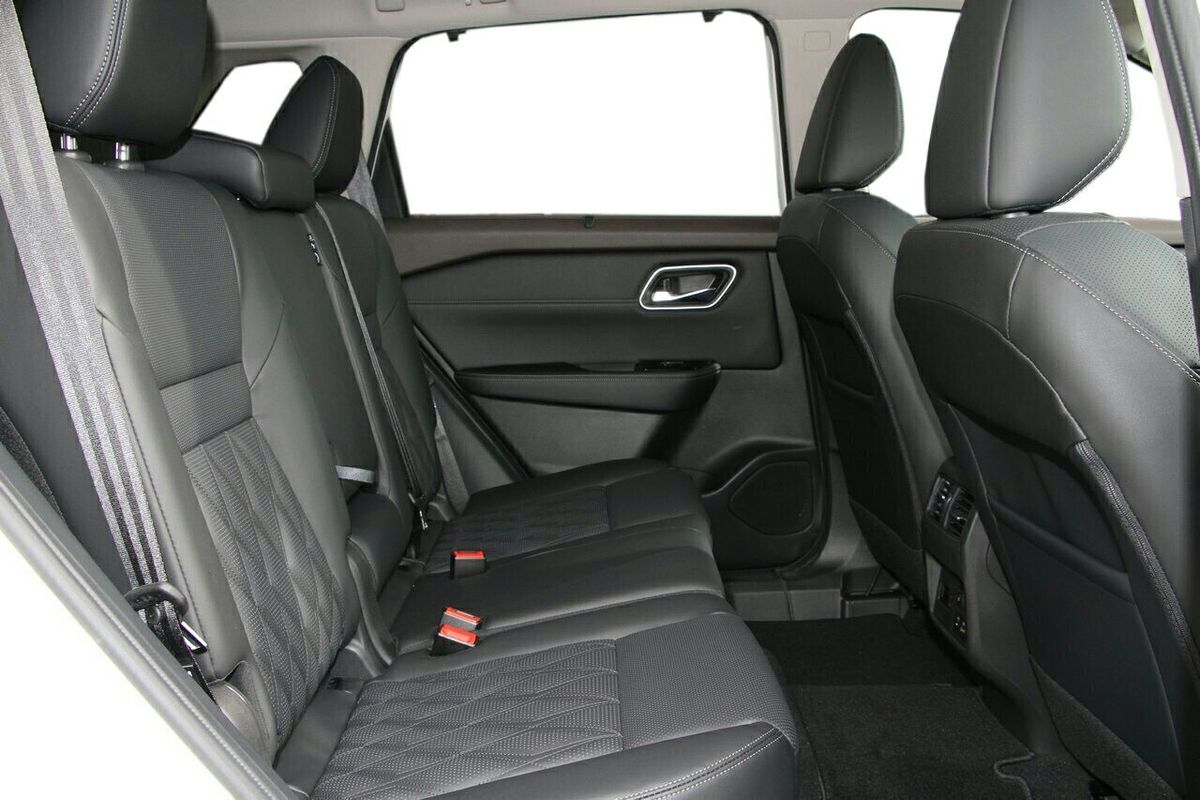 2025 Nissan X-TRAIL Ti-L e-POWER T33