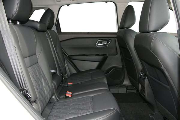 2025 Nissan X-TRAIL Ti-L e-POWER T33