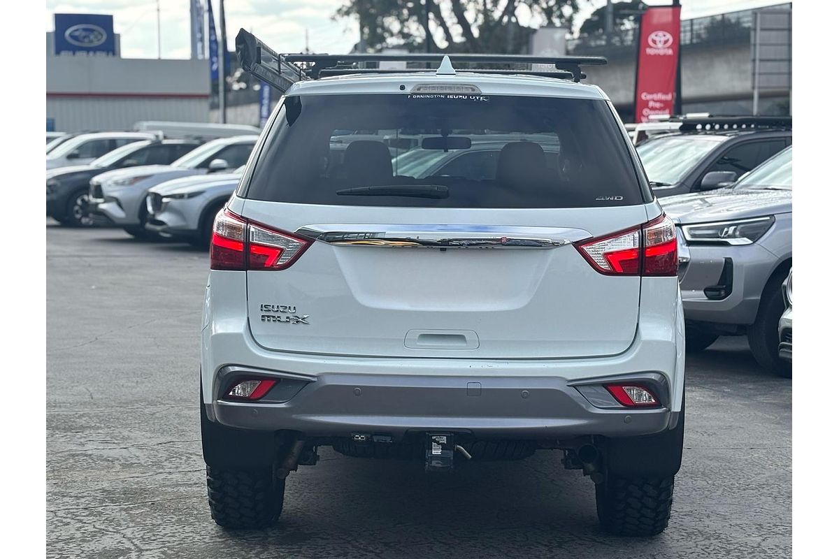 2017 Isuzu MU-X LS-U