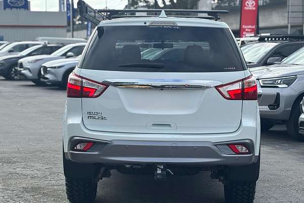 2017 Isuzu MU-X LS-U