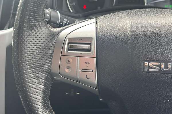 2017 Isuzu MU-X LS-U