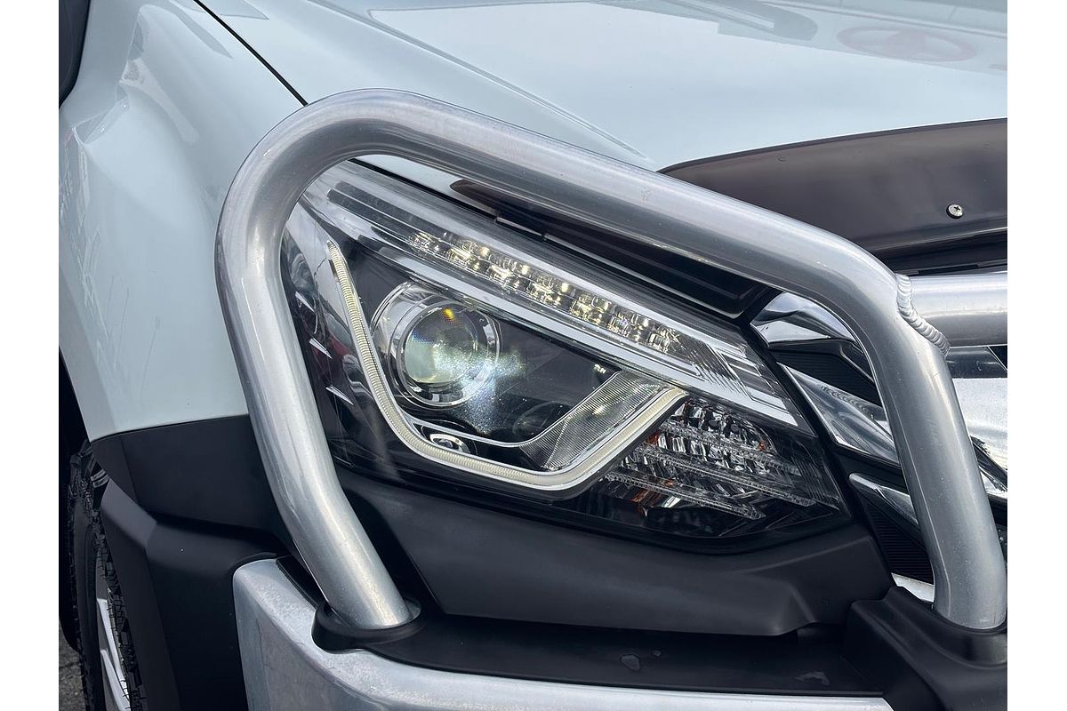 2017 Isuzu MU-X LS-U