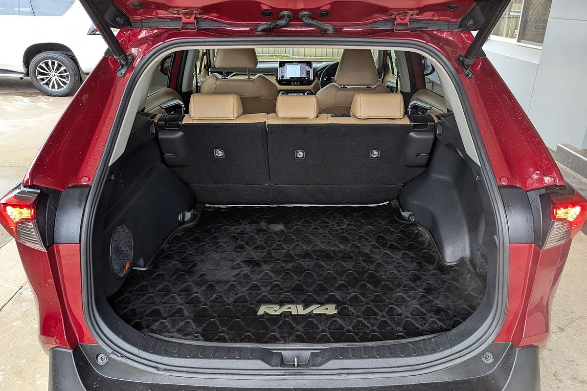 2021 Toyota RAV4 Cruiser AXAH54R