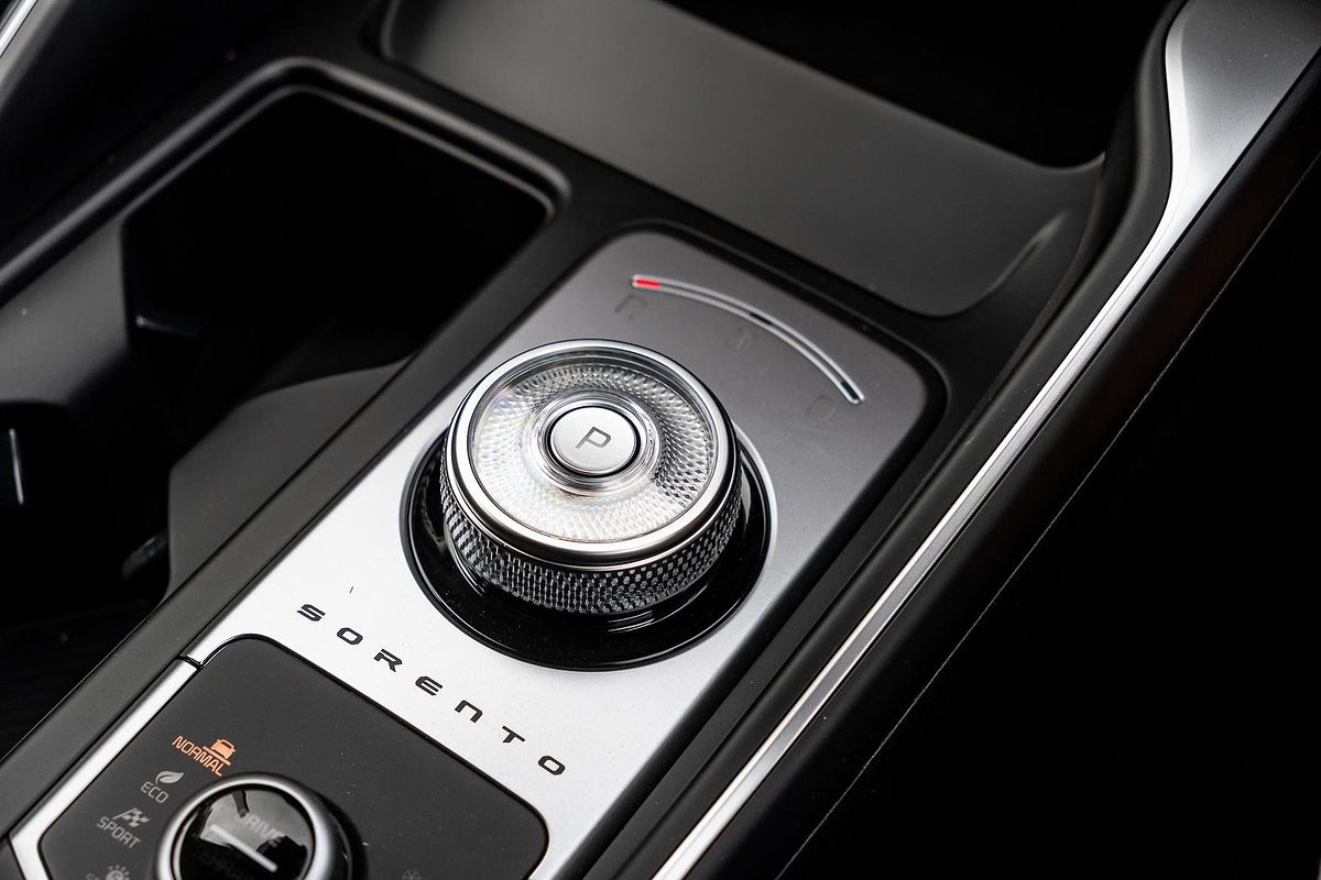 2025 Kia Sorento Sport MQ4 PE