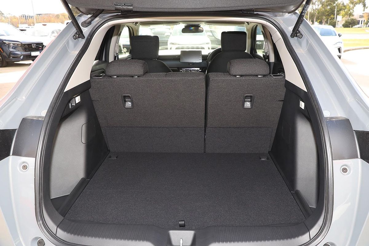 2025 Honda HR-V Vi X