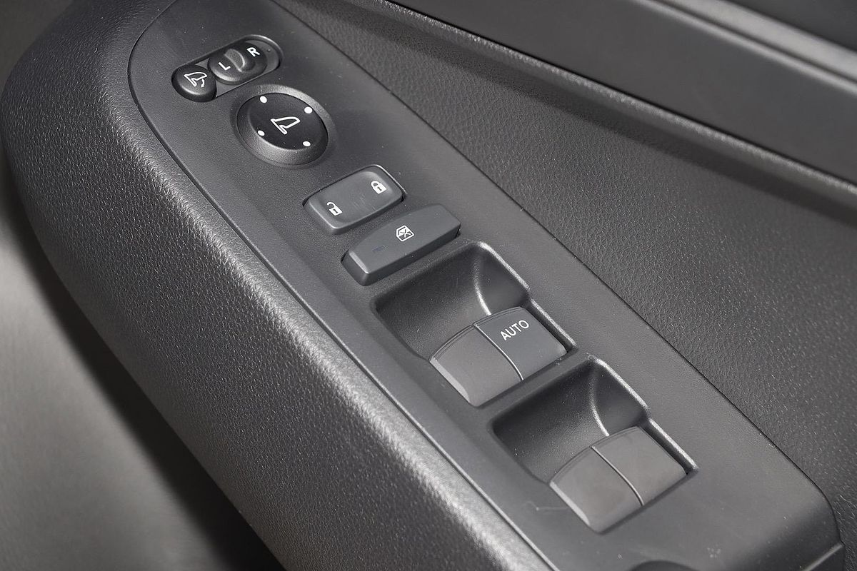 2025 Honda HR-V Vi X
