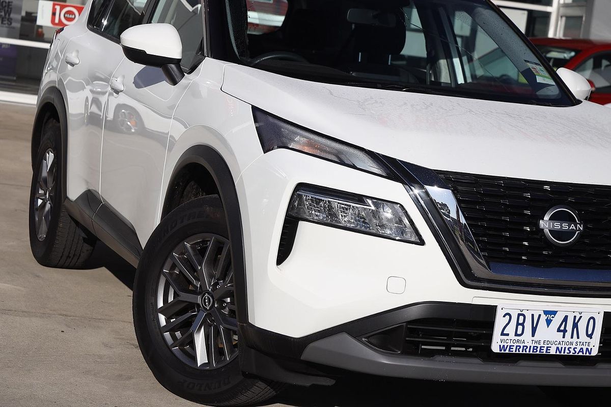 2024 Nissan X-TRAIL ST T33