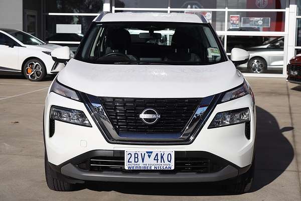 2024 Nissan X-TRAIL ST T33