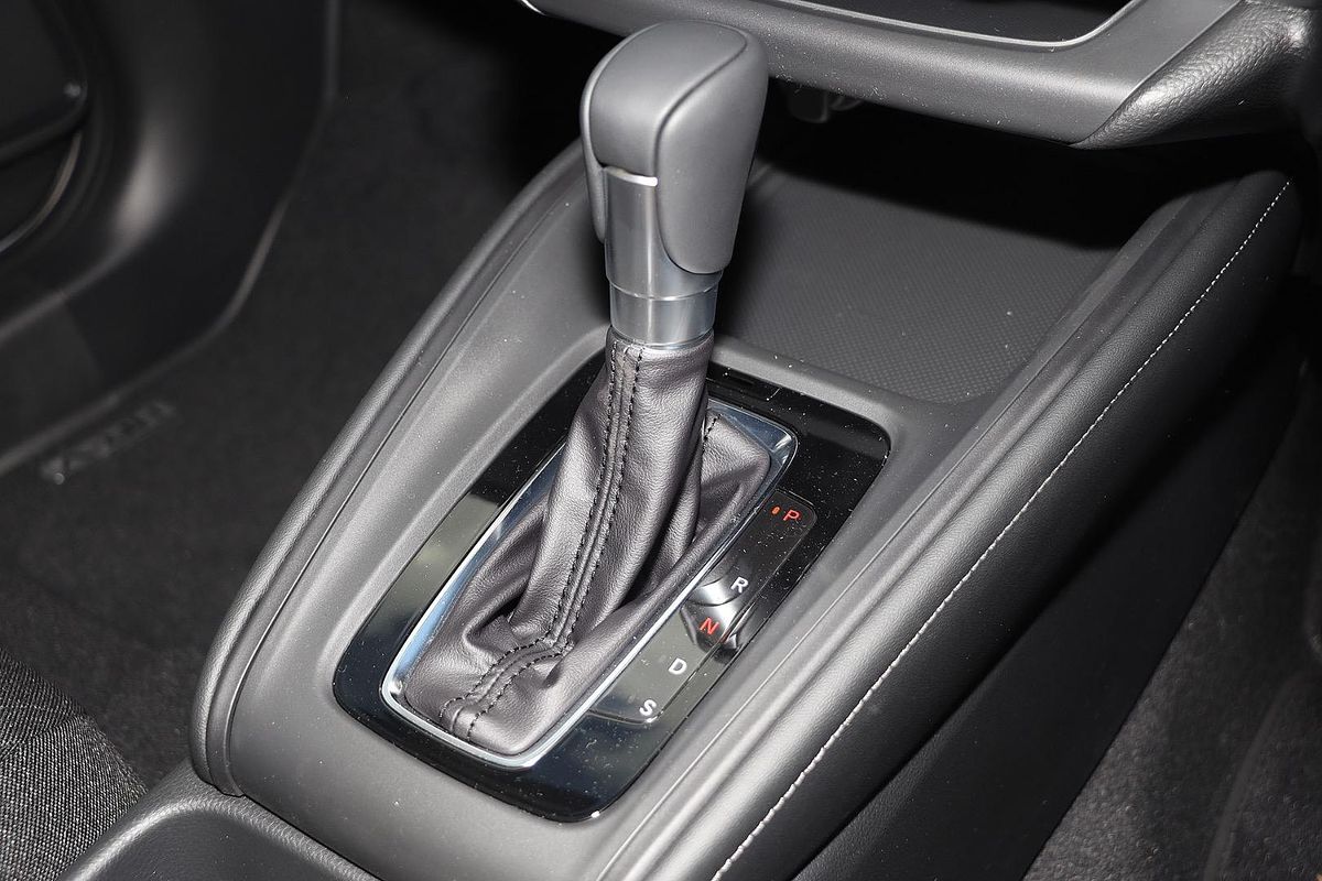 2025 Honda HR-V Vi X