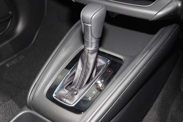 2025 Honda HR-V Vi X