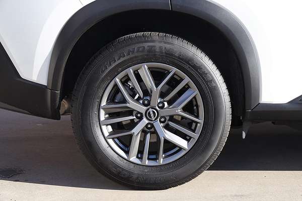 2024 Nissan X-TRAIL ST T33
