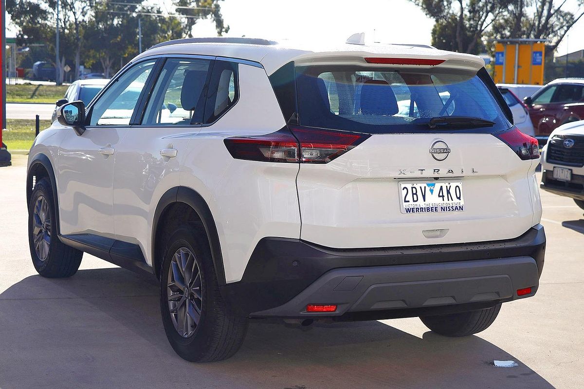 2024 Nissan X-TRAIL ST T33