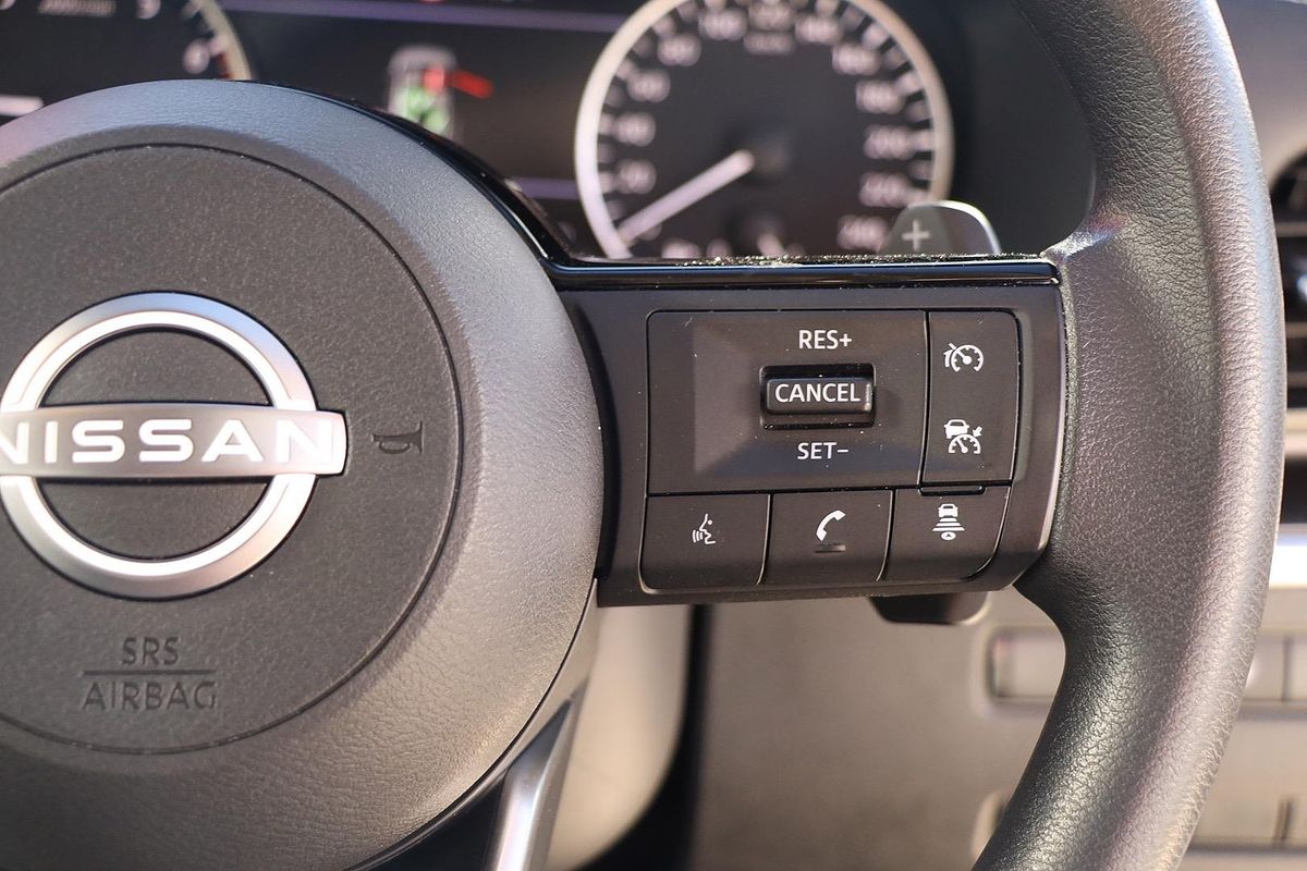 2024 Nissan X-TRAIL ST T33
