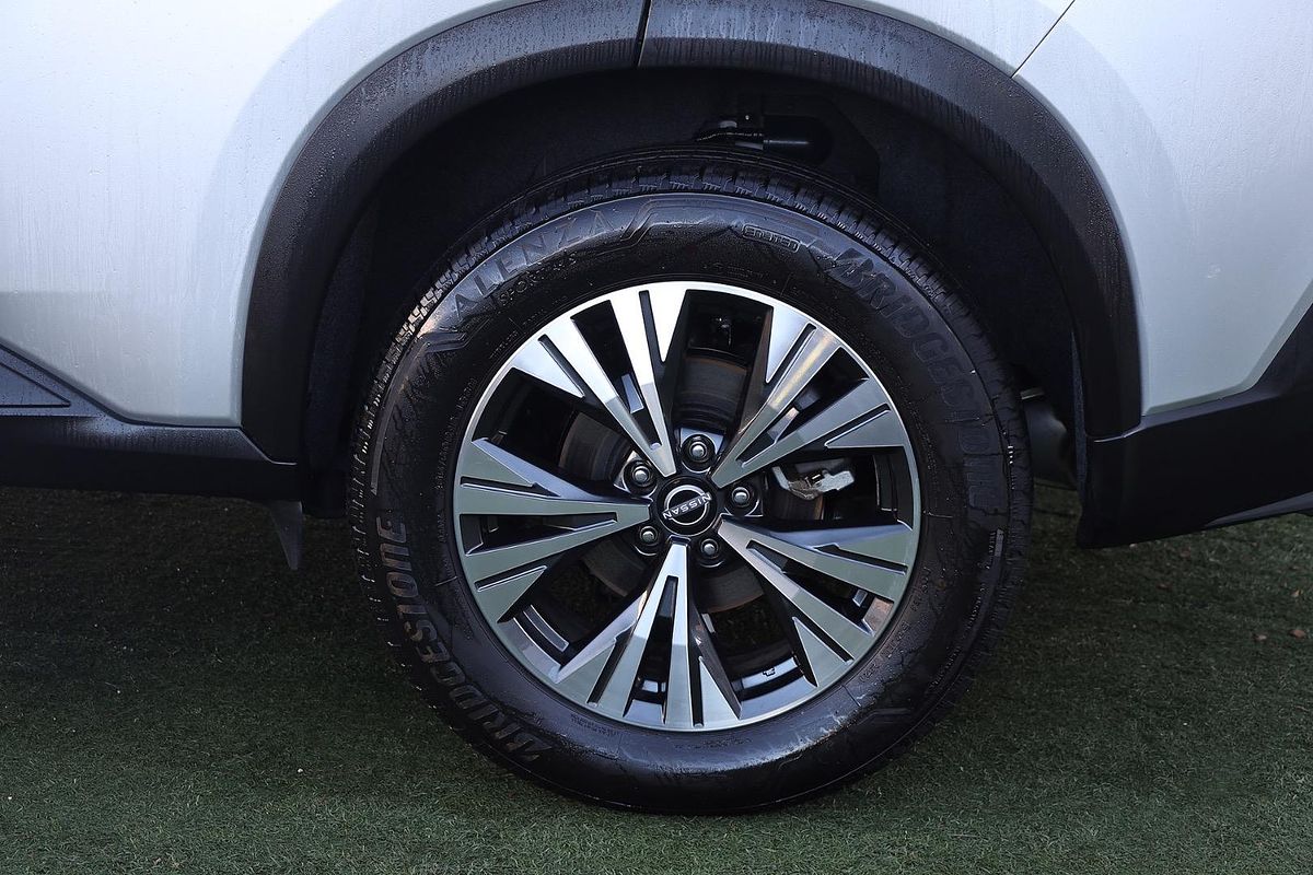 2024 Nissan X-TRAIL ST-L T33