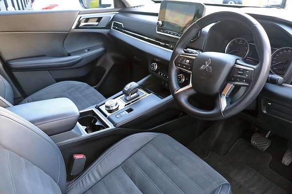 2022 Mitsubishi Outlander Aspire ZM