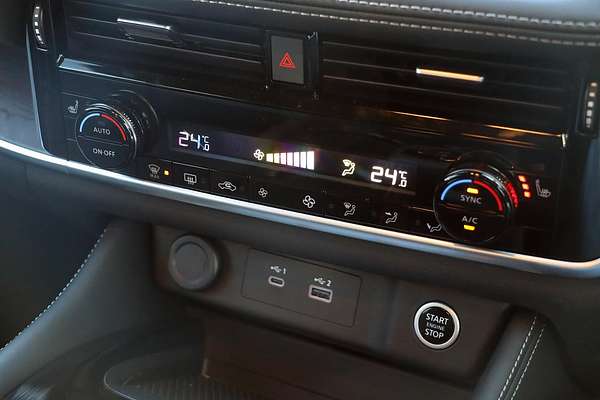 2024 Nissan X-TRAIL ST-L T33